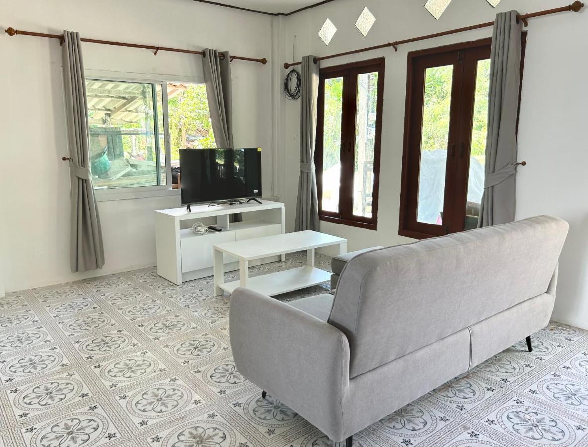 Modern Sunset Sea House Lam Sai Villa Ко Яо Ной Екстериор снимка